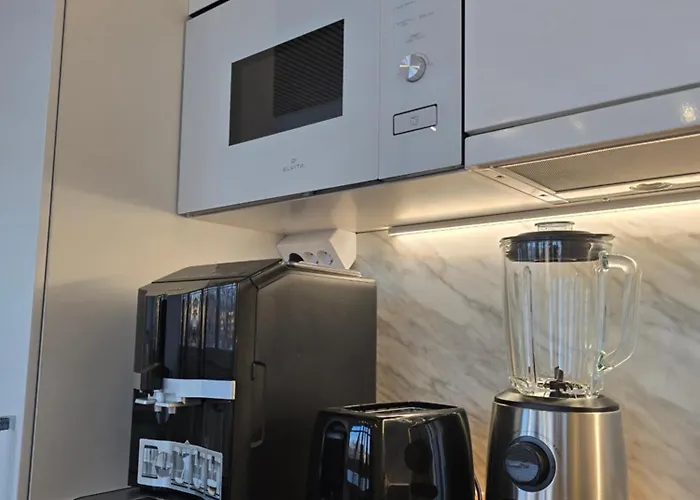 شقة Upea Asunto Salon Sydaemessae, Ilmainen Pysaekoeinti, Laehellae Kaikkea *